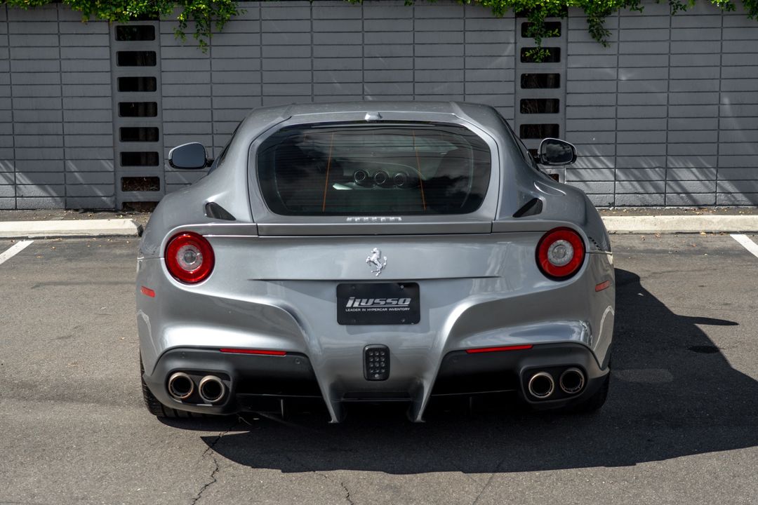 2016 Ferrari F12berlinetta