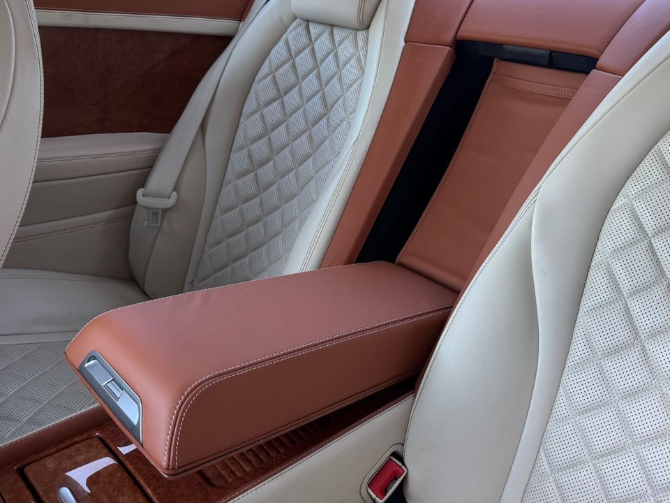 2016 Bentley Continental