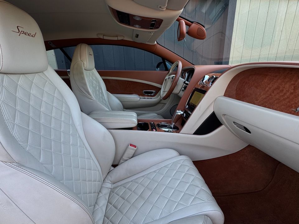 2016 Bentley Continental