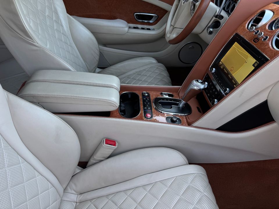 2016 Bentley Continental