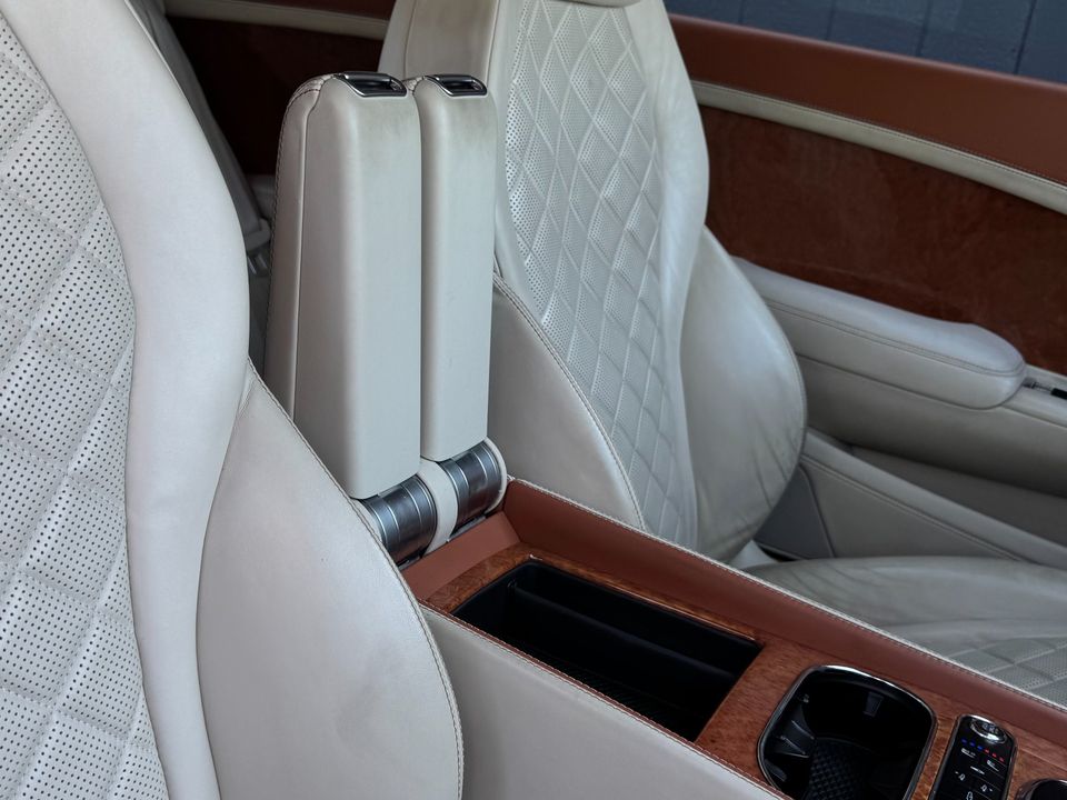 2016 Bentley Continental