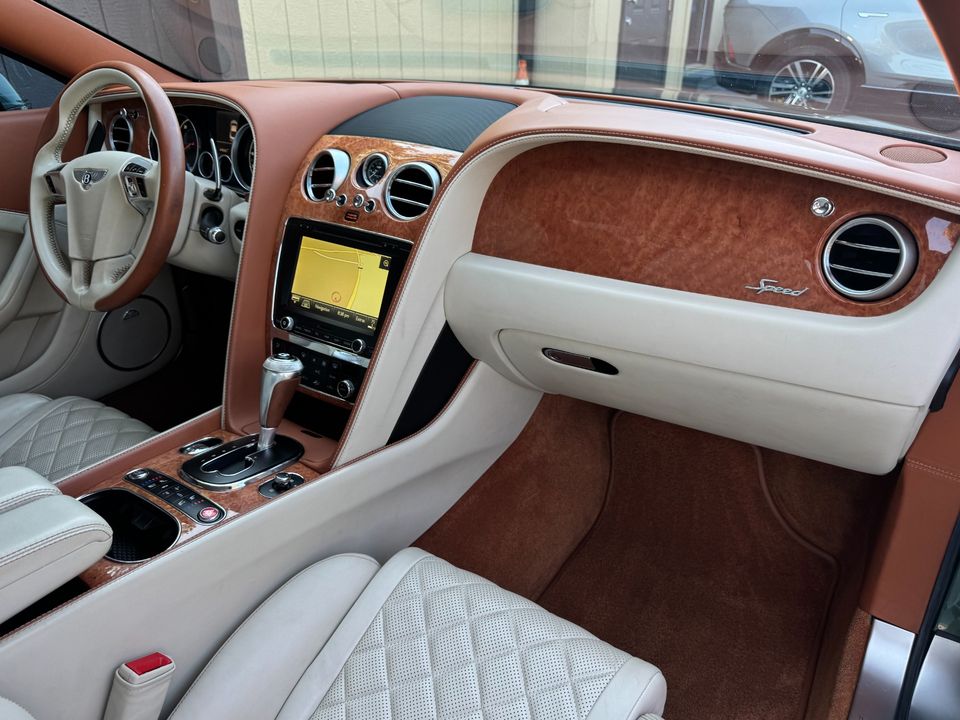 2016 Bentley Continental