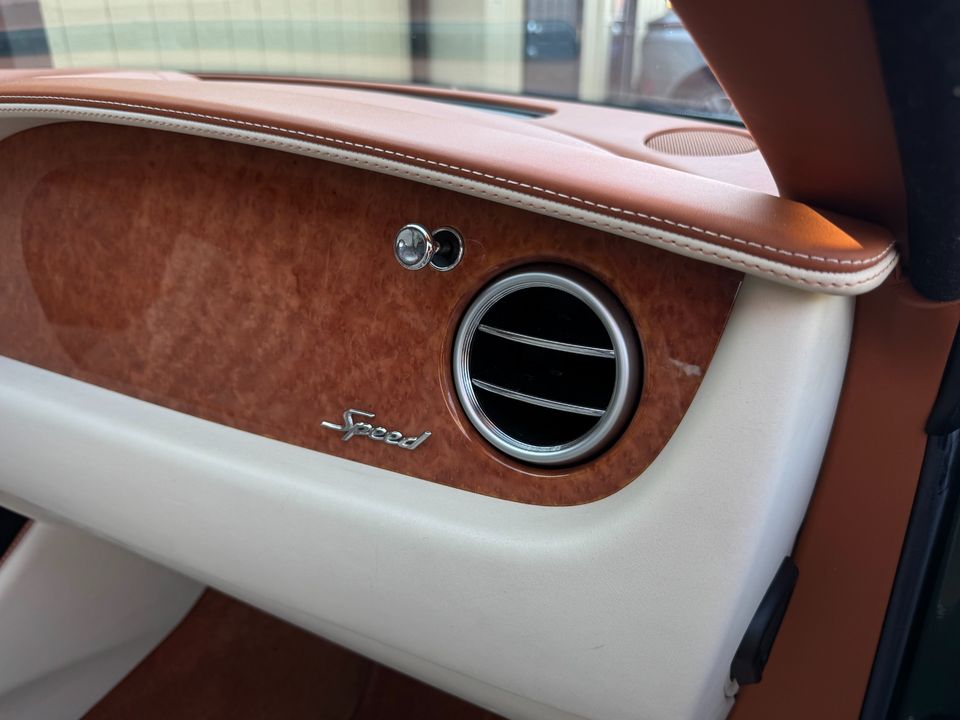 2016 Bentley Continental