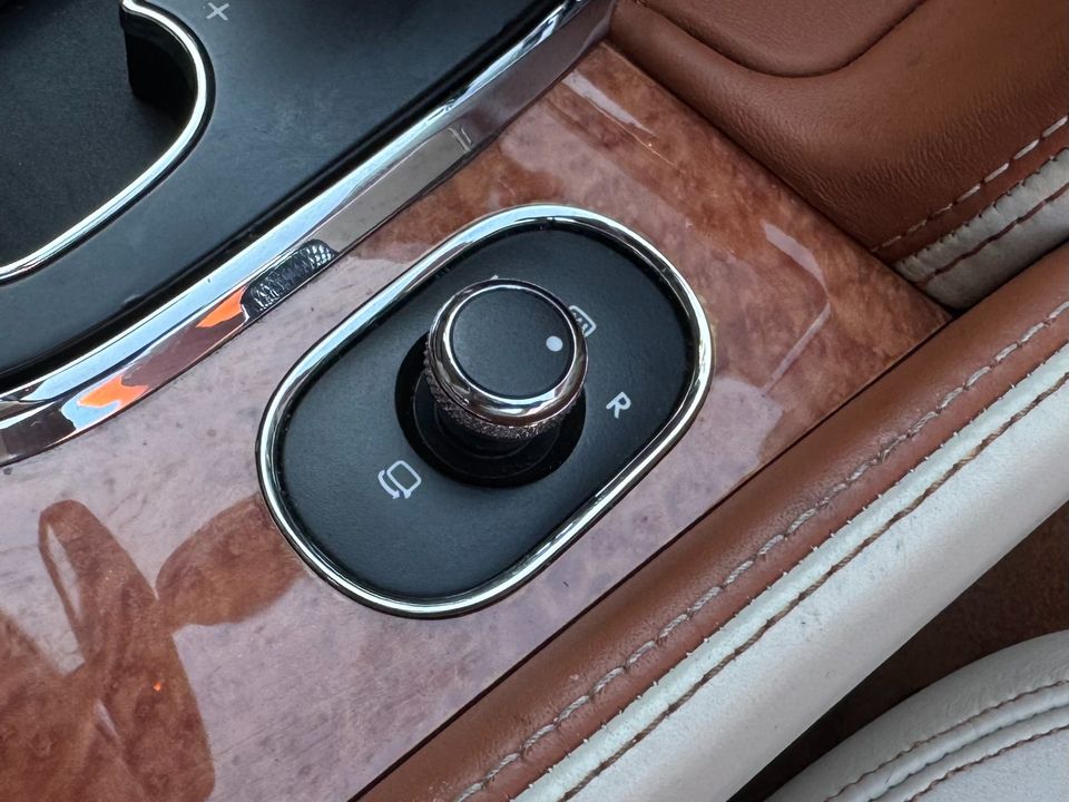 2016 Bentley Continental