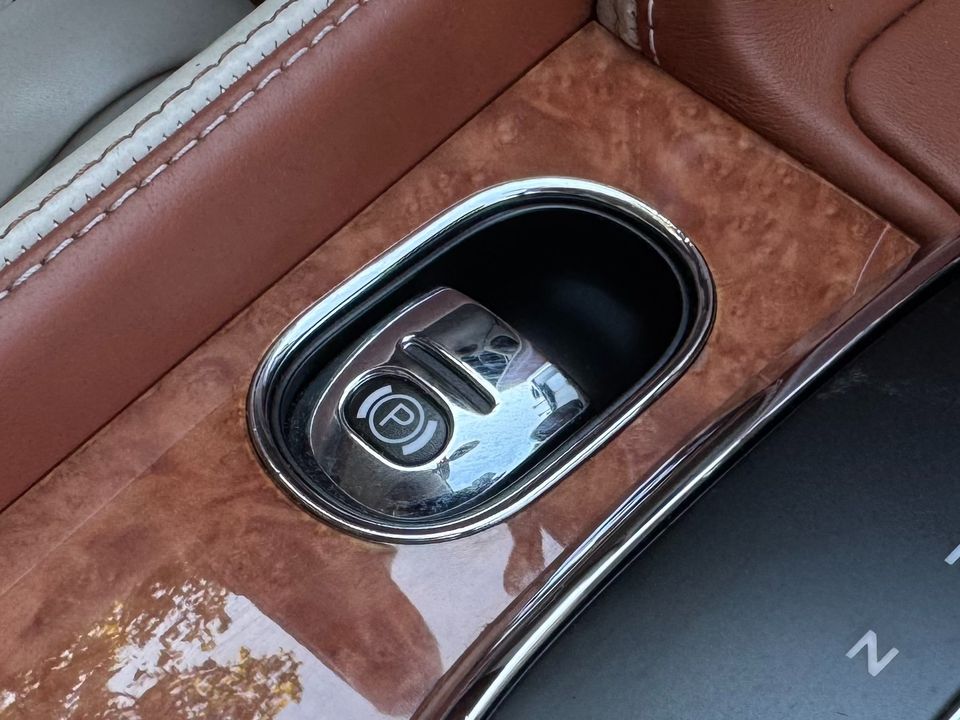 2016 Bentley Continental