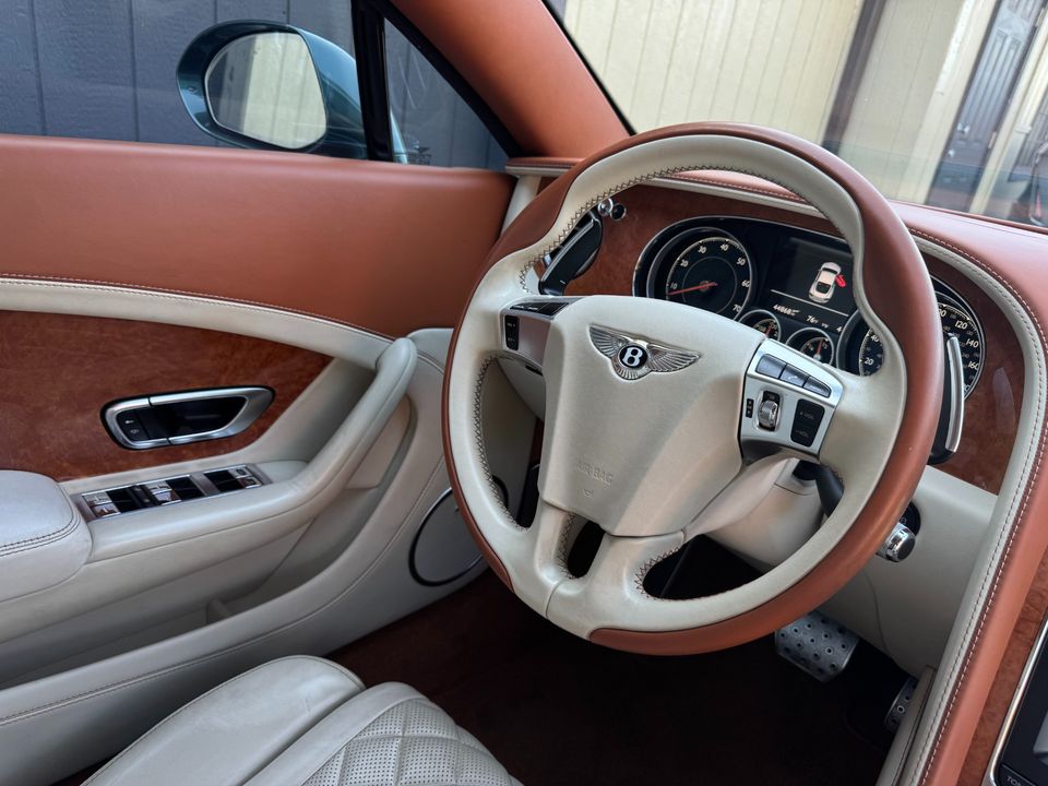 2016 Bentley Continental