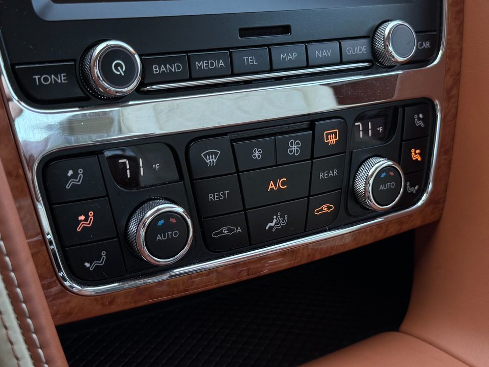 2016 Bentley Continental