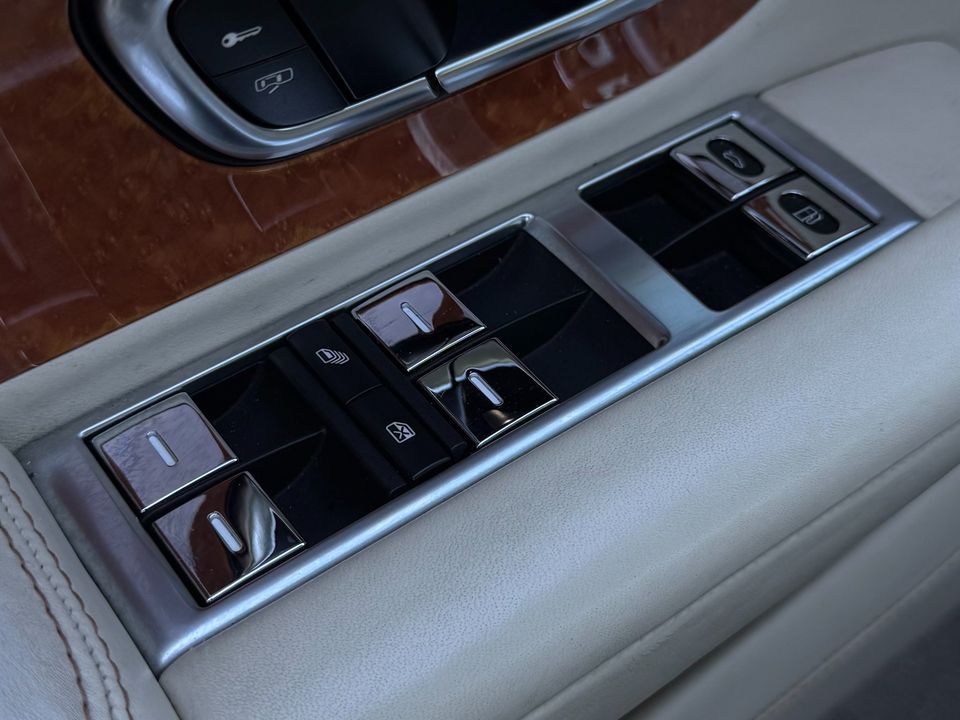 2016 Bentley Continental