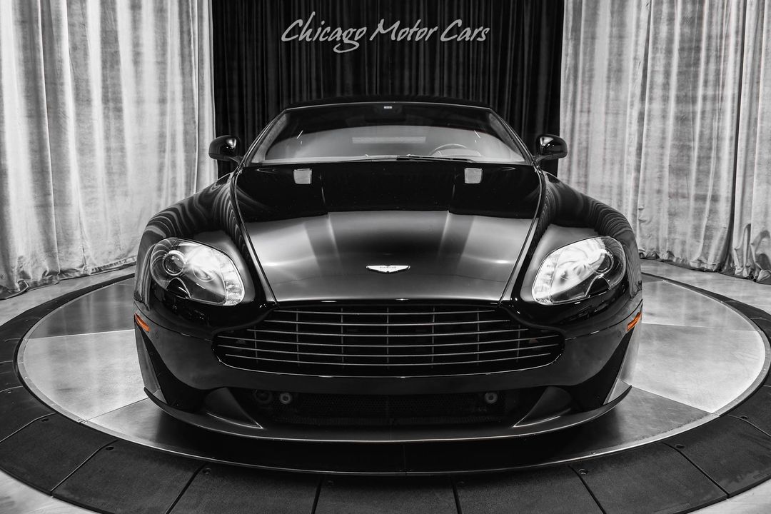 2013 Aston Martin V8 Vantage