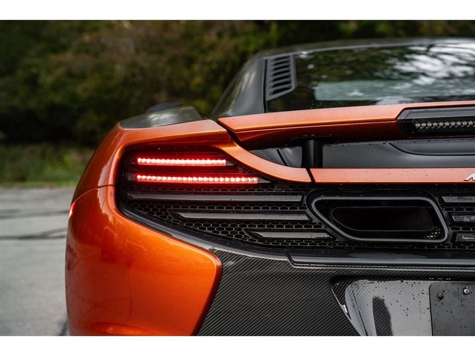 2015 McLaren 650s