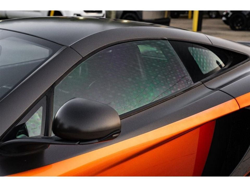 2015 McLaren 650s
