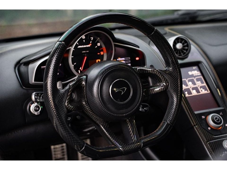 2015 McLaren 650s