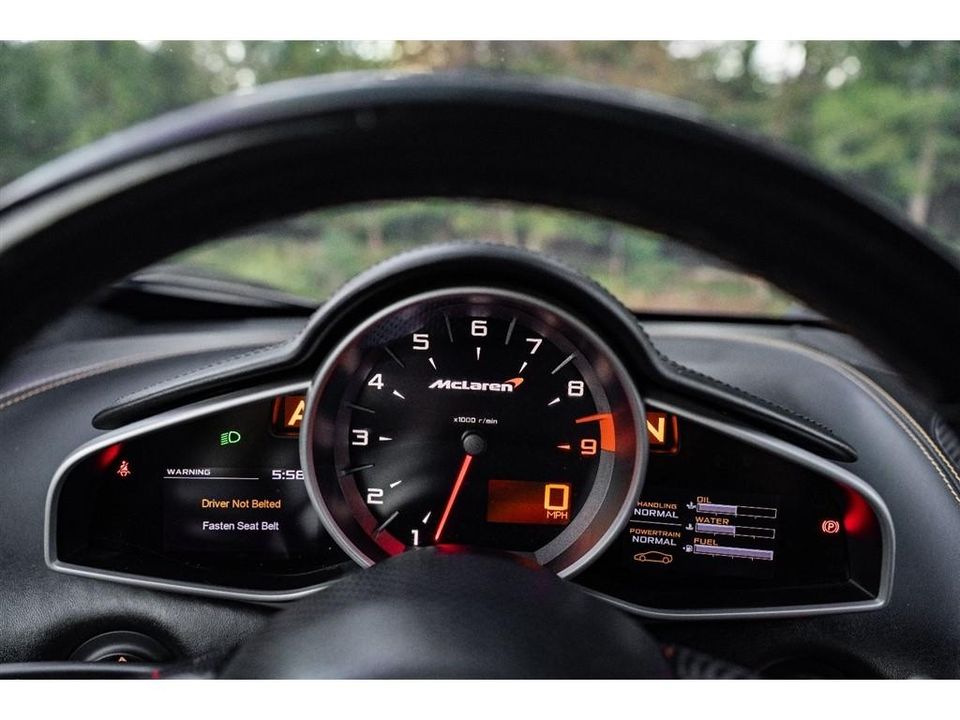 2015 McLaren 650s