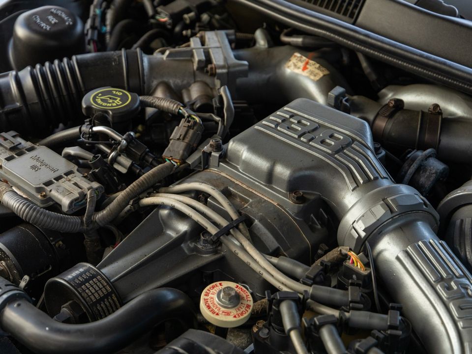 1990 Ford Thunderbird Supercharged 3.8L V6 Coupe with 3K original miles!
