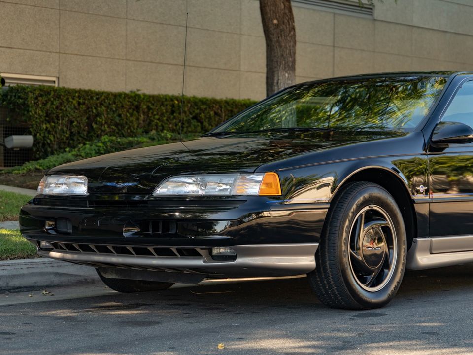 1990 Ford Thunderbird Supercharged 3.8L V6 Coupe with 3K original miles!