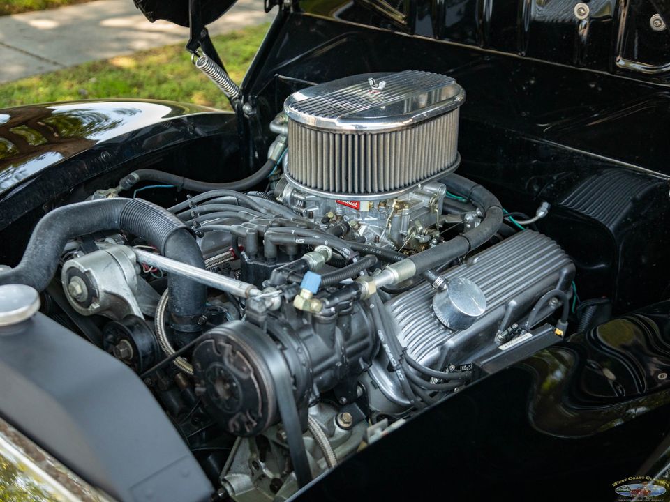 1940 Ford Deluxe