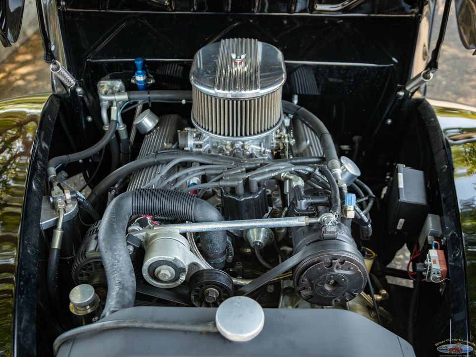 1940 Ford Deluxe