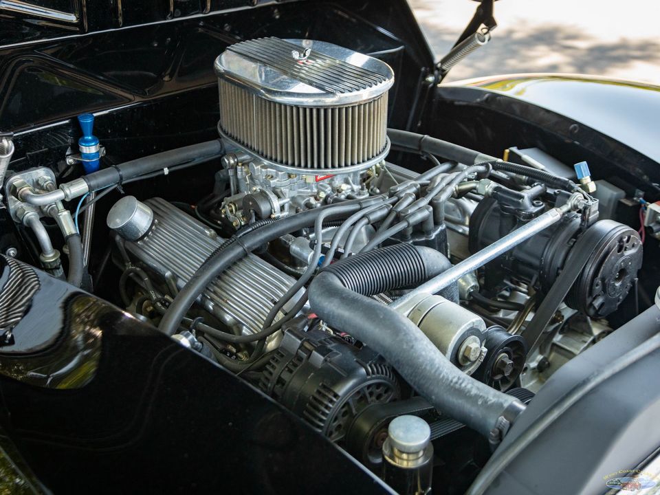 1940 Ford Deluxe