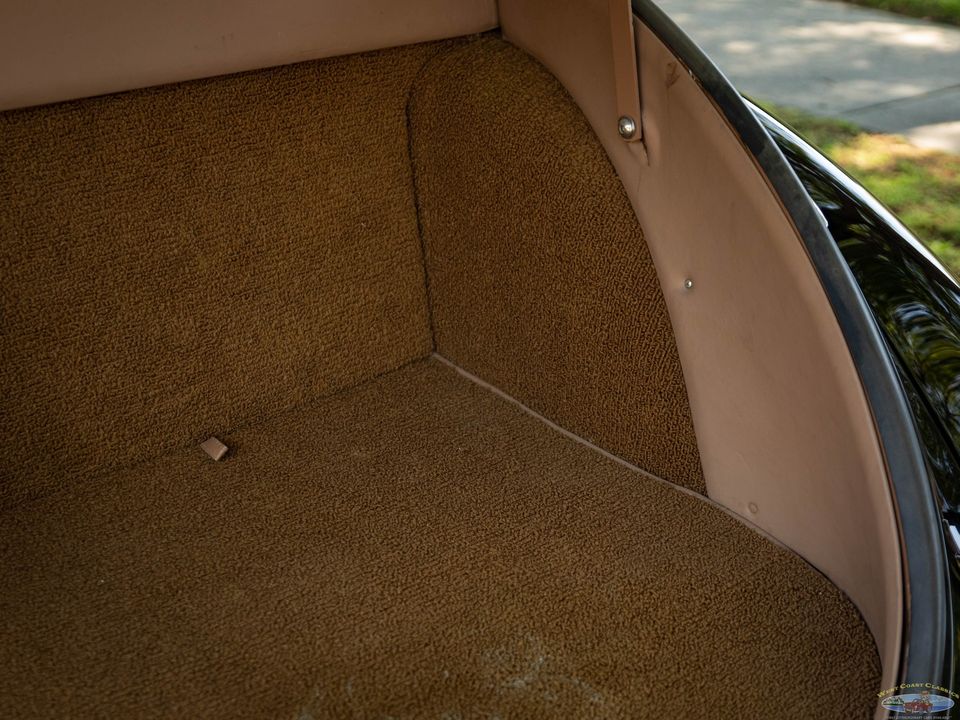 1940 Ford Deluxe