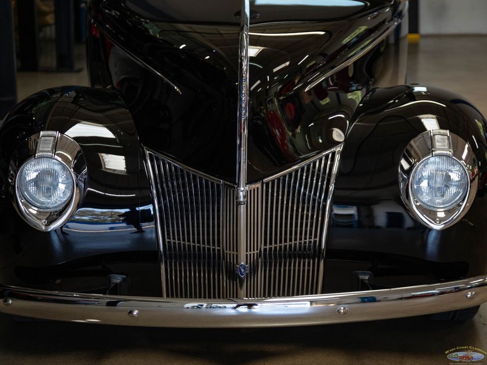 1940 Ford Deluxe