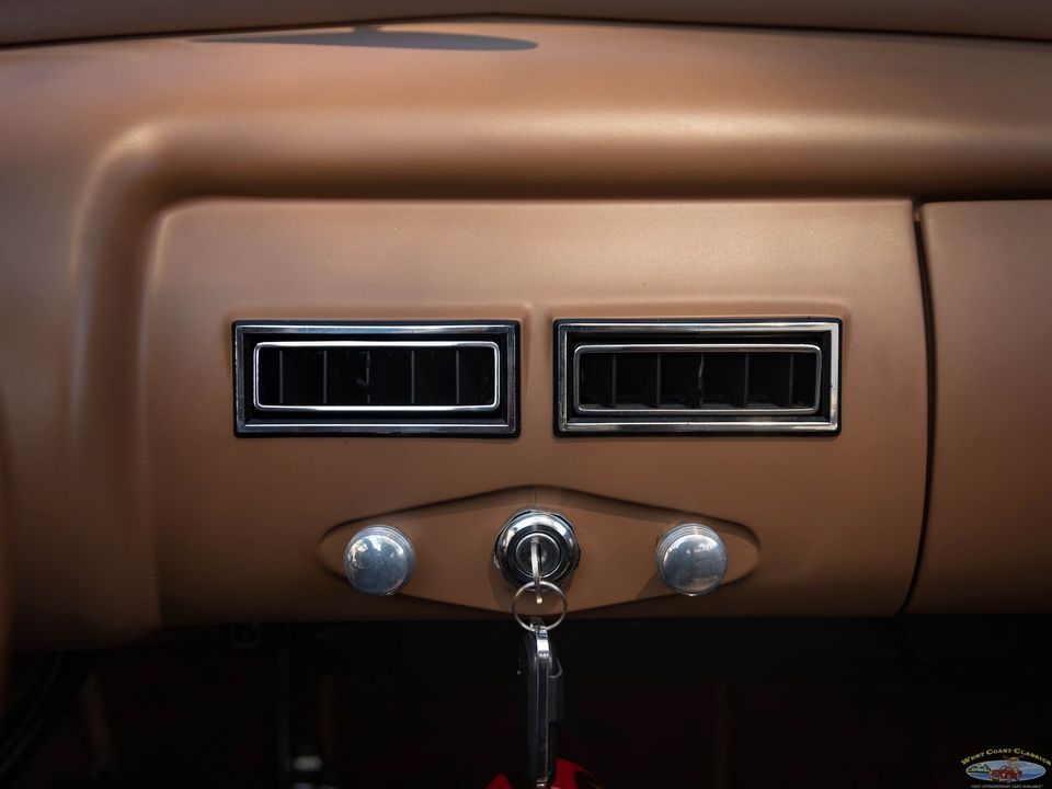 1940 Ford Deluxe