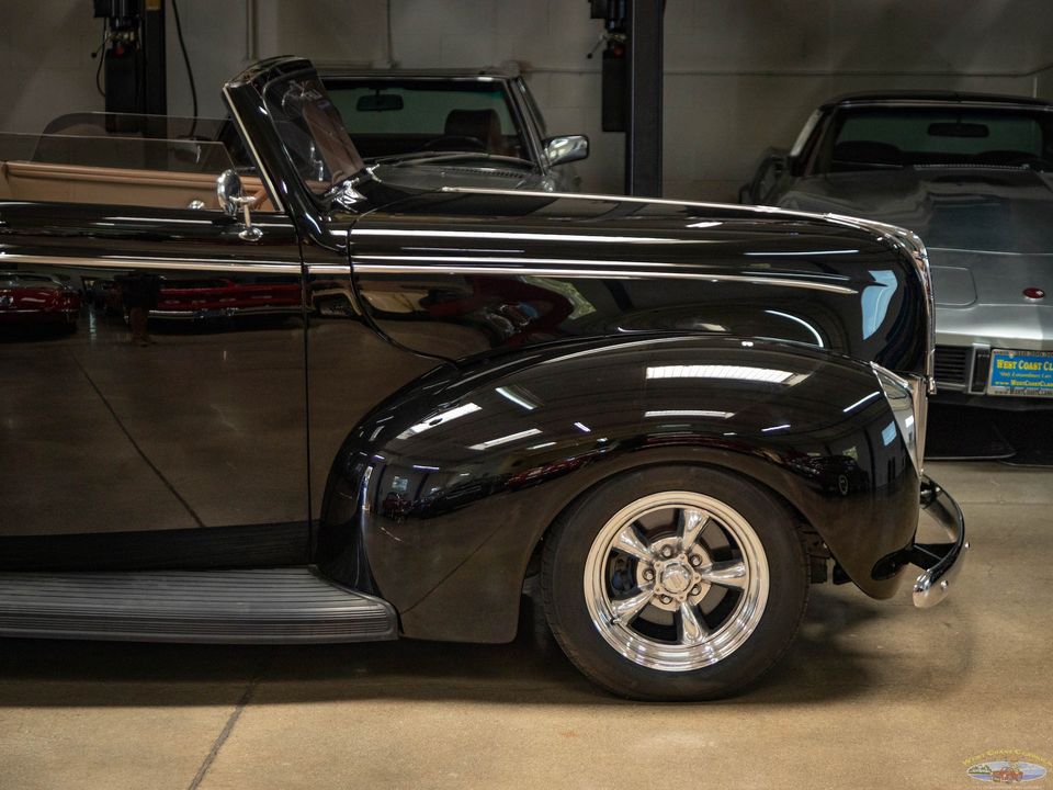 1940 Ford Deluxe