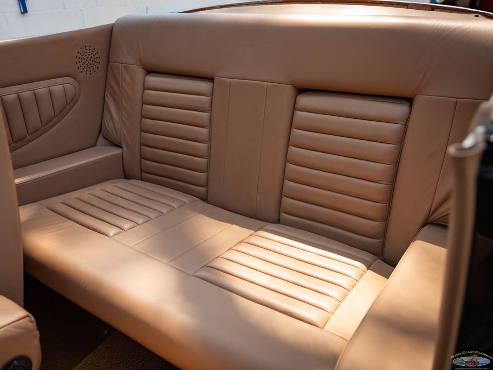 1940 Ford Deluxe