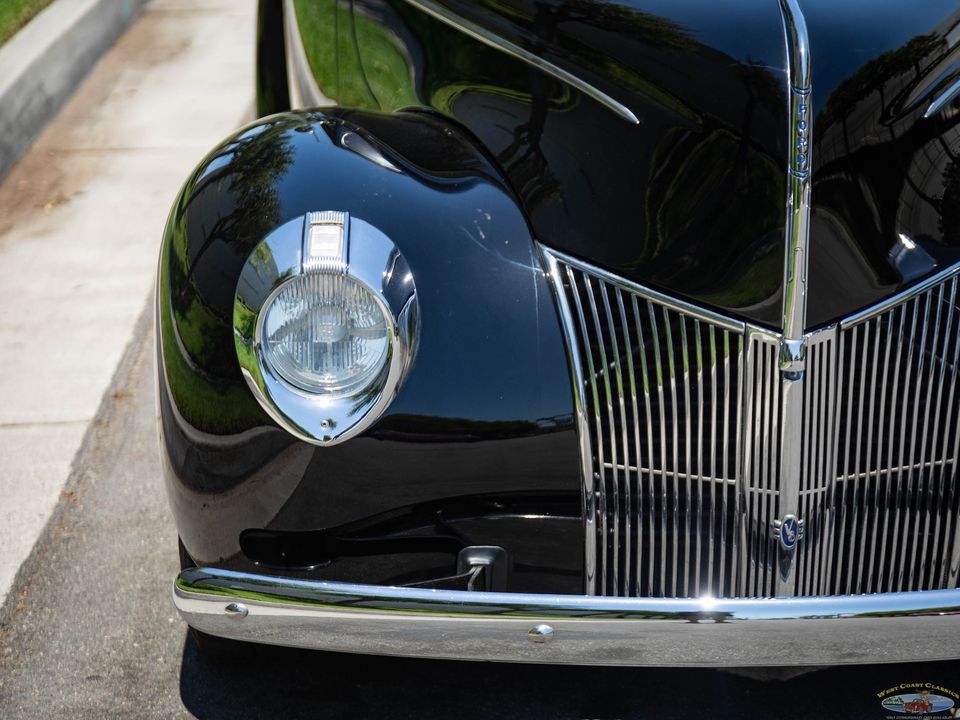 1940 Ford Deluxe