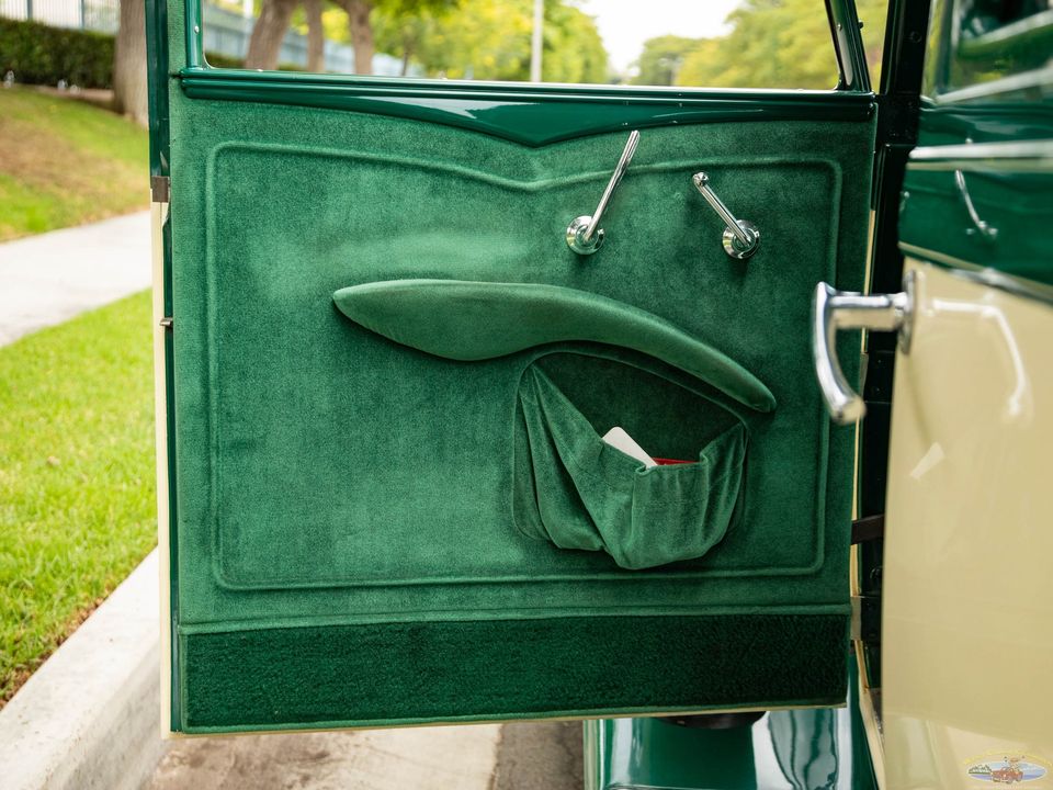 1932 Packard Light Eight