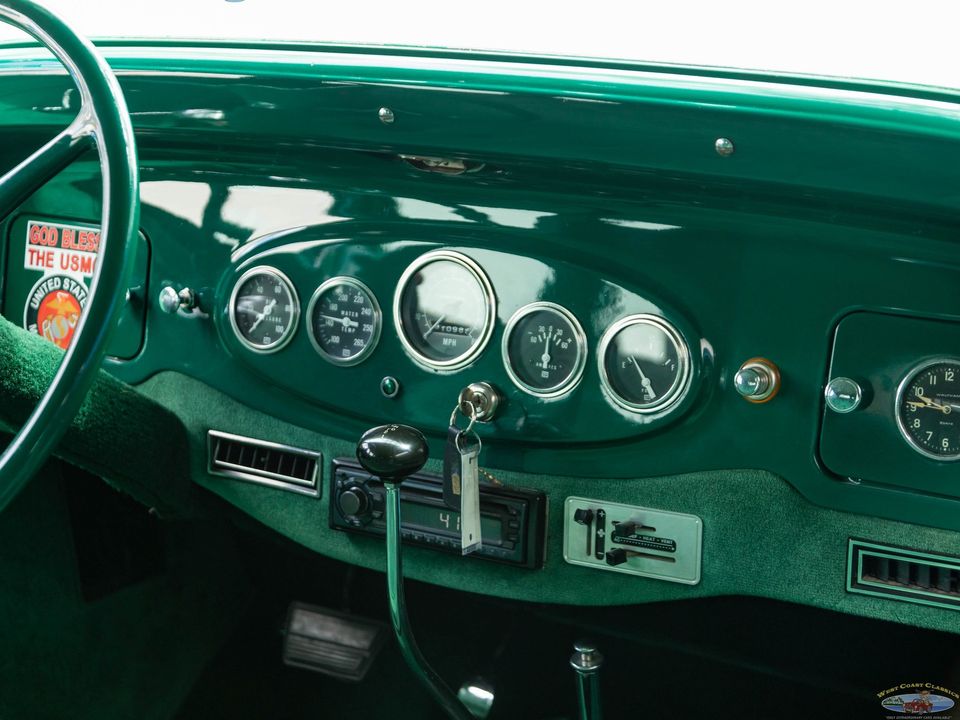 1932 Packard Light Eight
