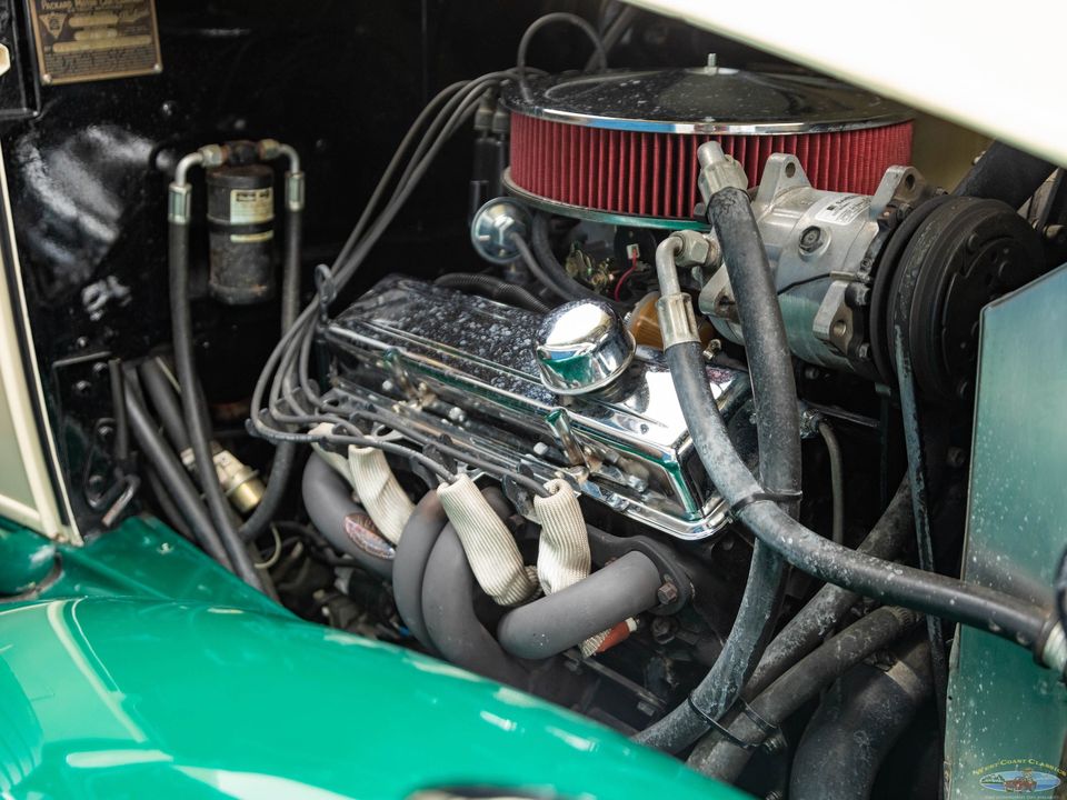 1932 Packard Light Eight