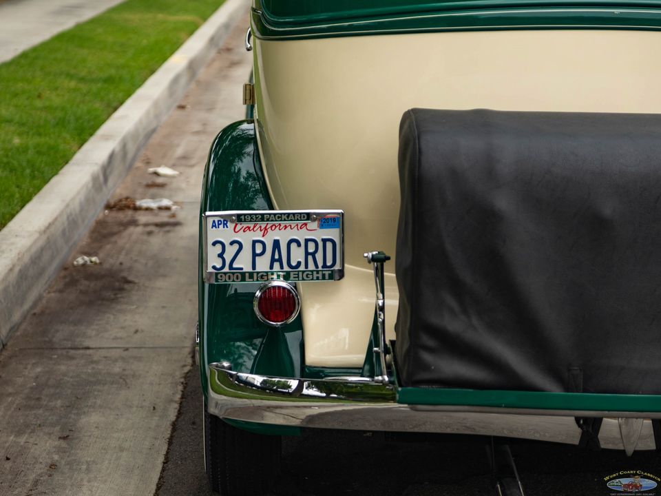 1932 Packard Light Eight