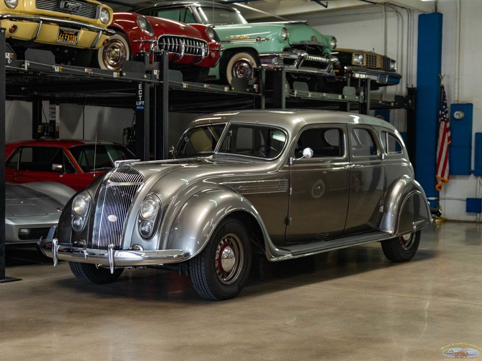 1936 Chrysler Airflow Series C-11