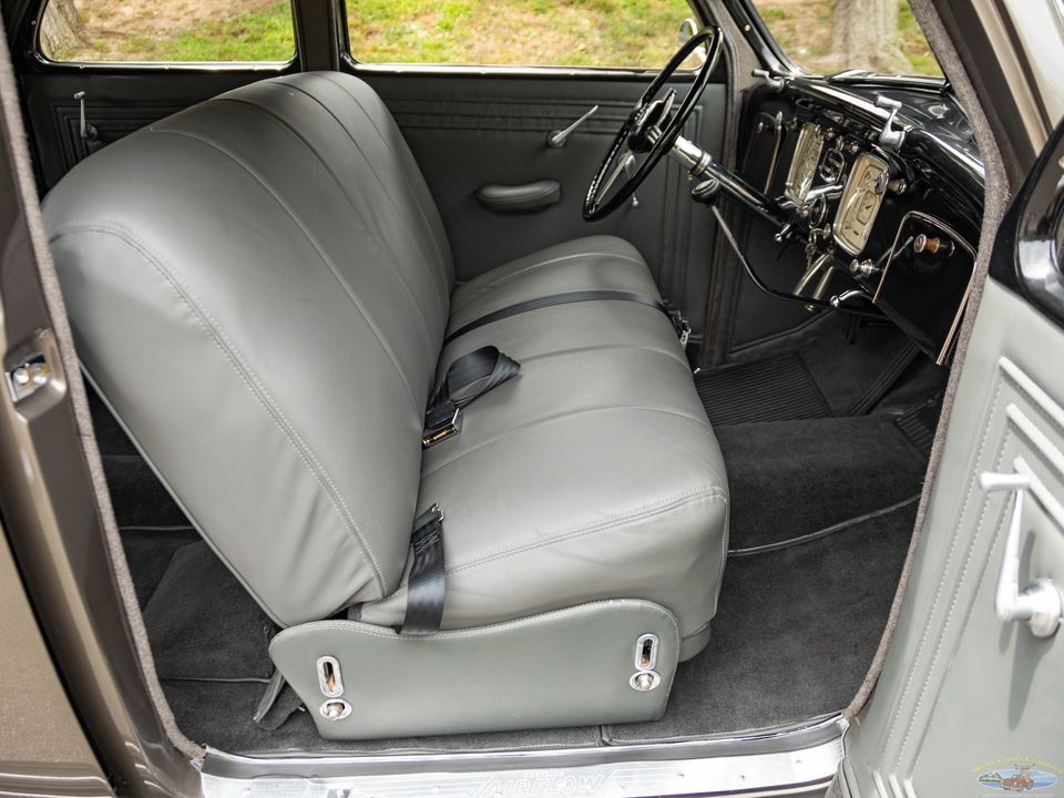 1936 Chrysler Airflow Series C-11