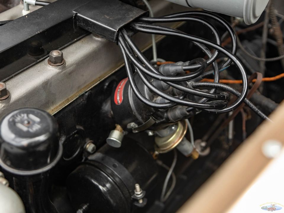 1936 Chrysler Airflow Series C-11