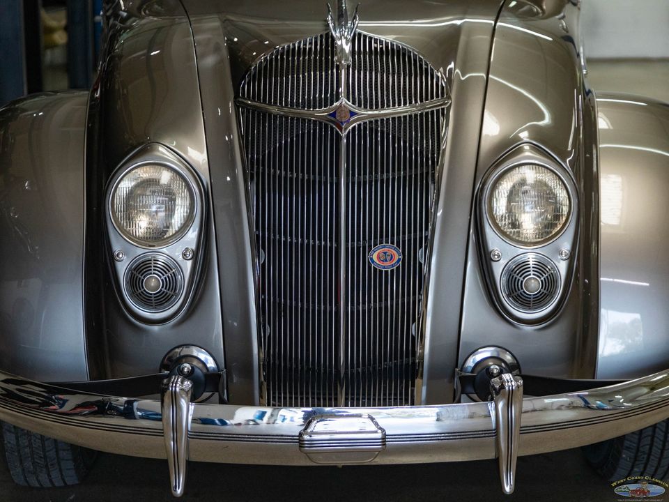 1936 Chrysler Airflow Series C-11