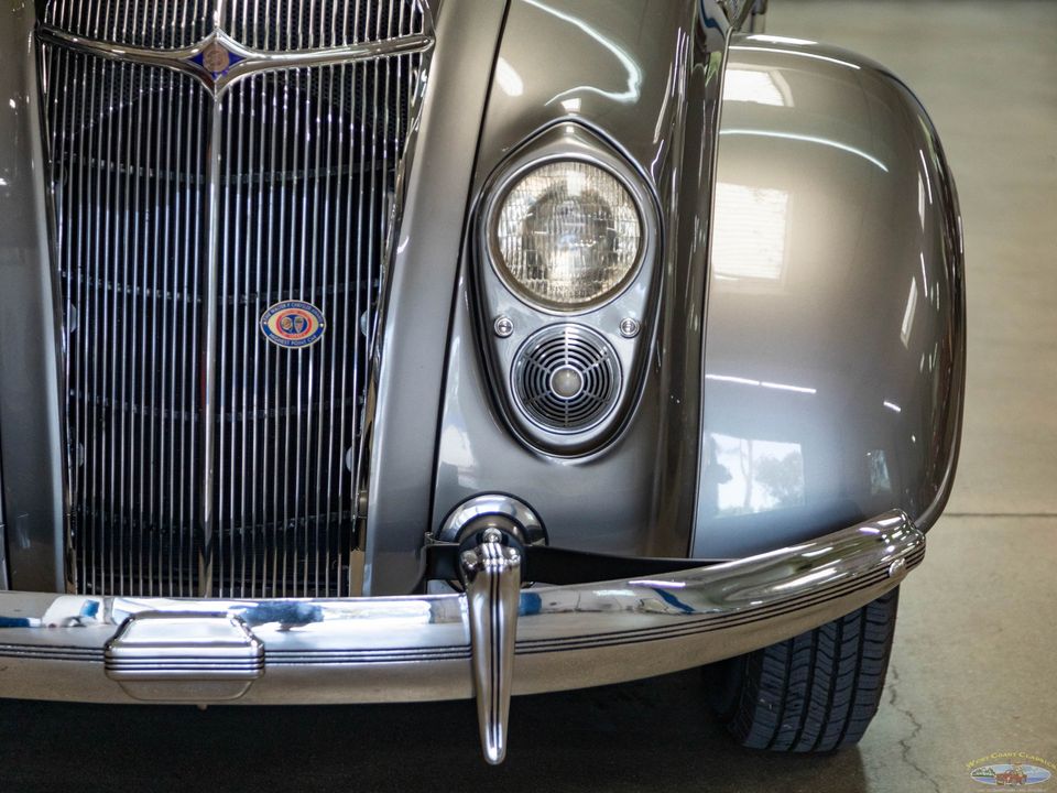 1936 Chrysler Airflow Series C-11