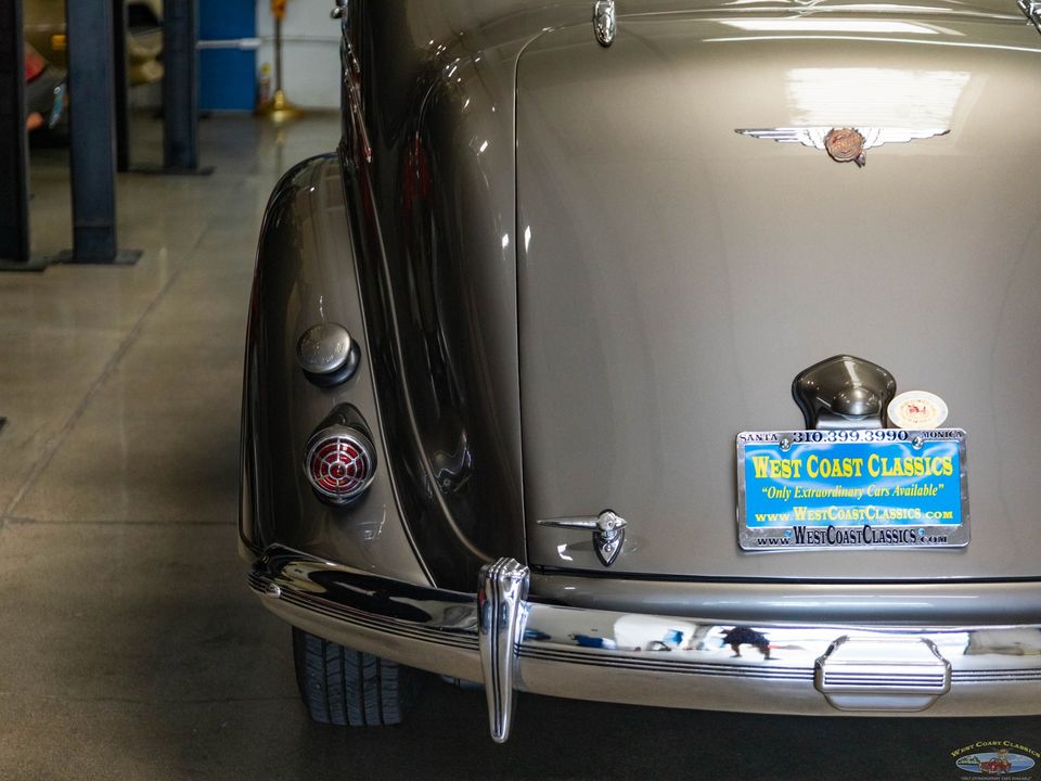 1936 Chrysler Airflow Series C-11
