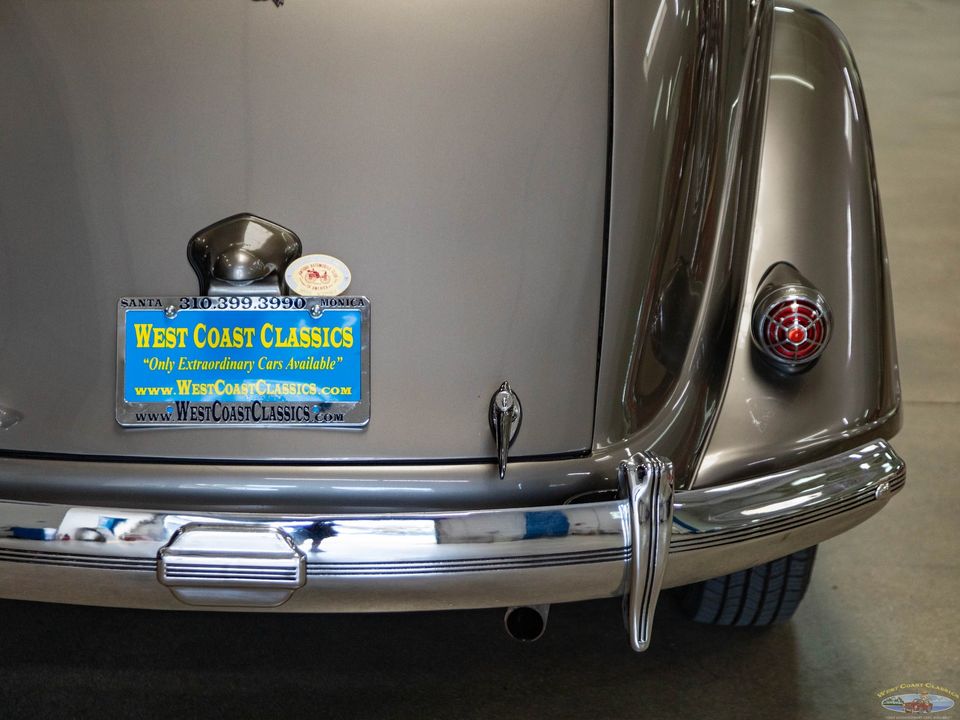 1936 Chrysler Airflow Series C-11