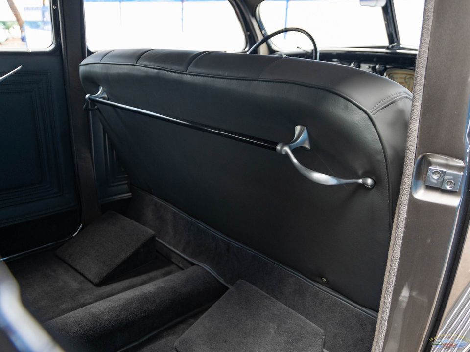 1936 Chrysler Airflow Series C-11