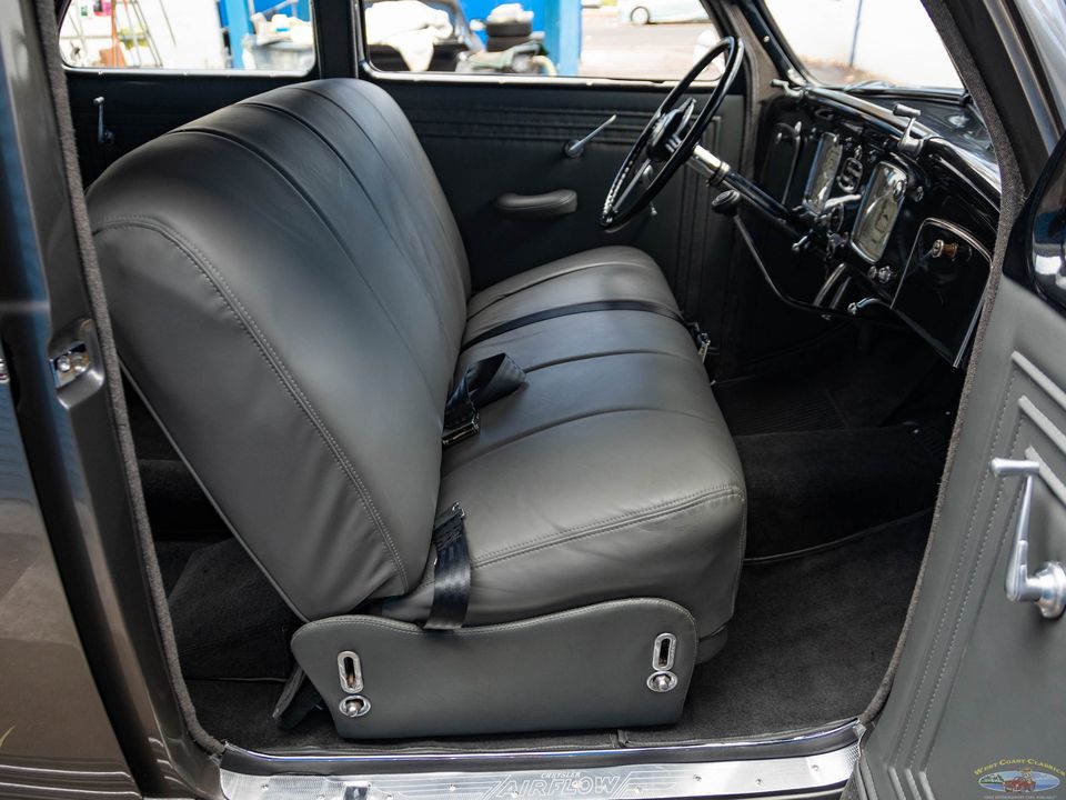1936 Chrysler Airflow Series C-11