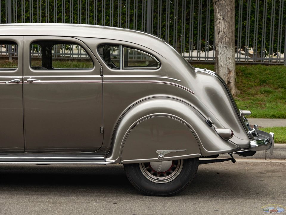 1936 Chrysler Airflow Series C-11