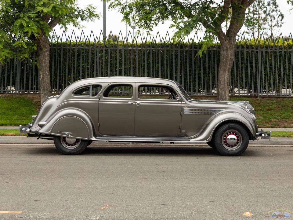 1936 Chrysler Airflow Series C-11
