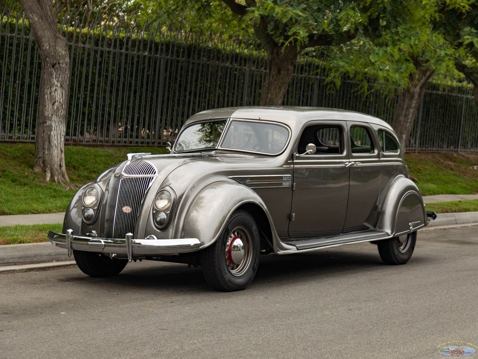 1936 Chrysler Airflow Series C-11
