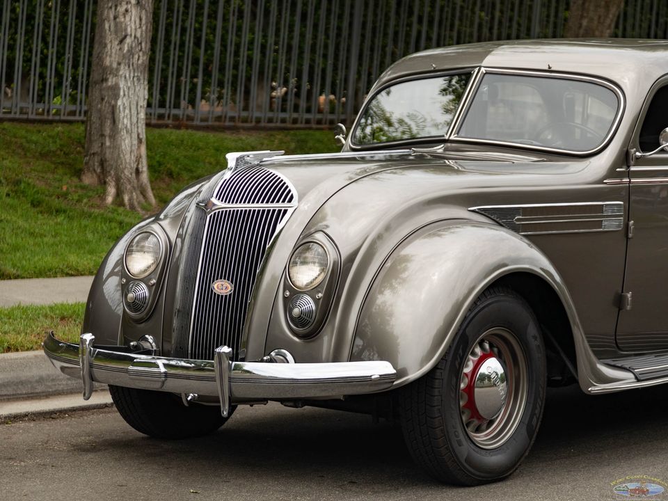 1936 Chrysler Airflow Series C-11