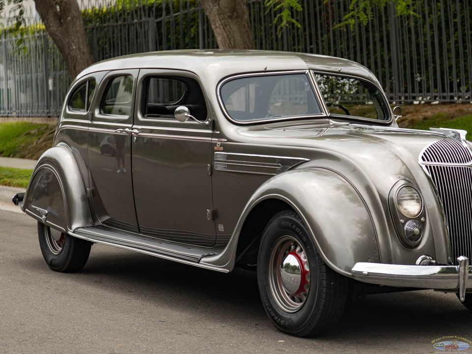 1936 Chrysler Airflow Series C-11