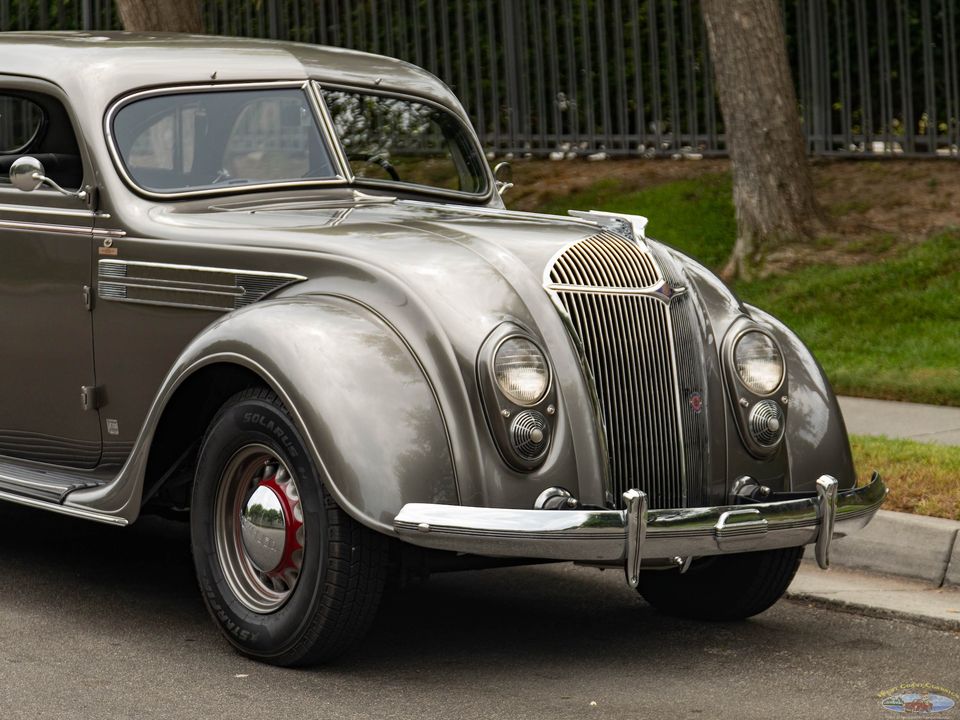 1936 Chrysler Airflow Series C-11