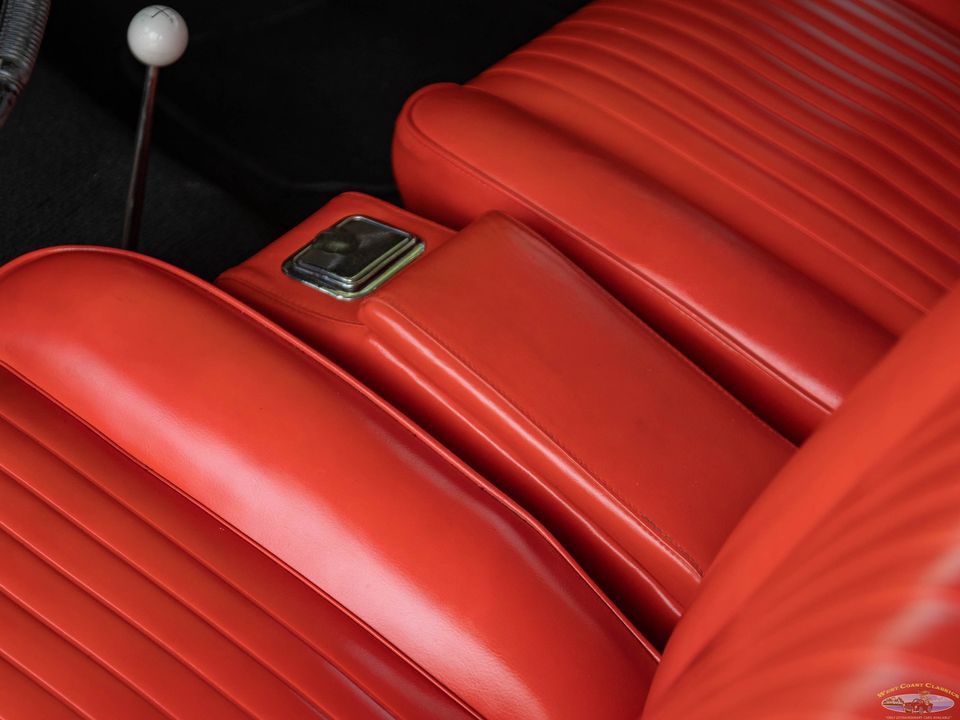 1962 Studebaker Gran Turismo Hawk