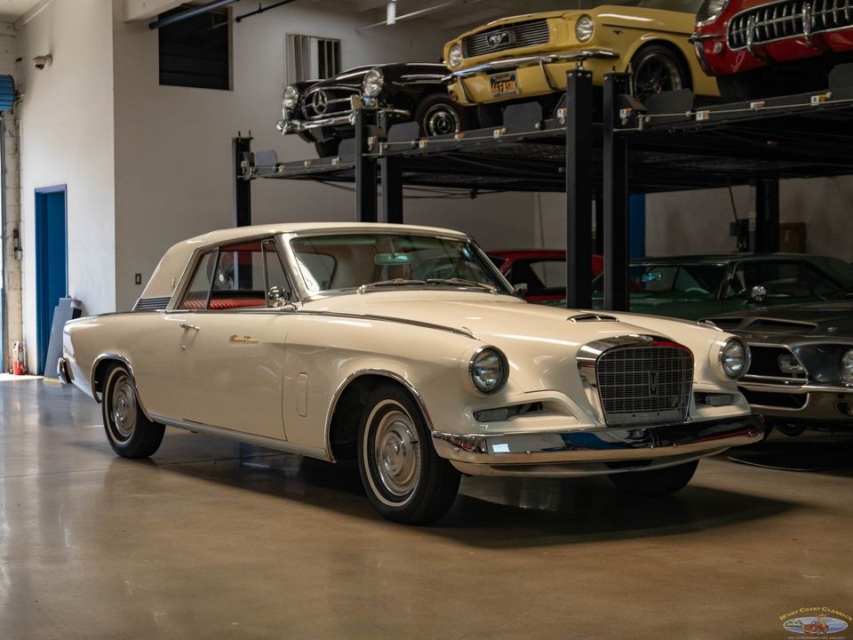 1962 Studebaker Gran Turismo Hawk