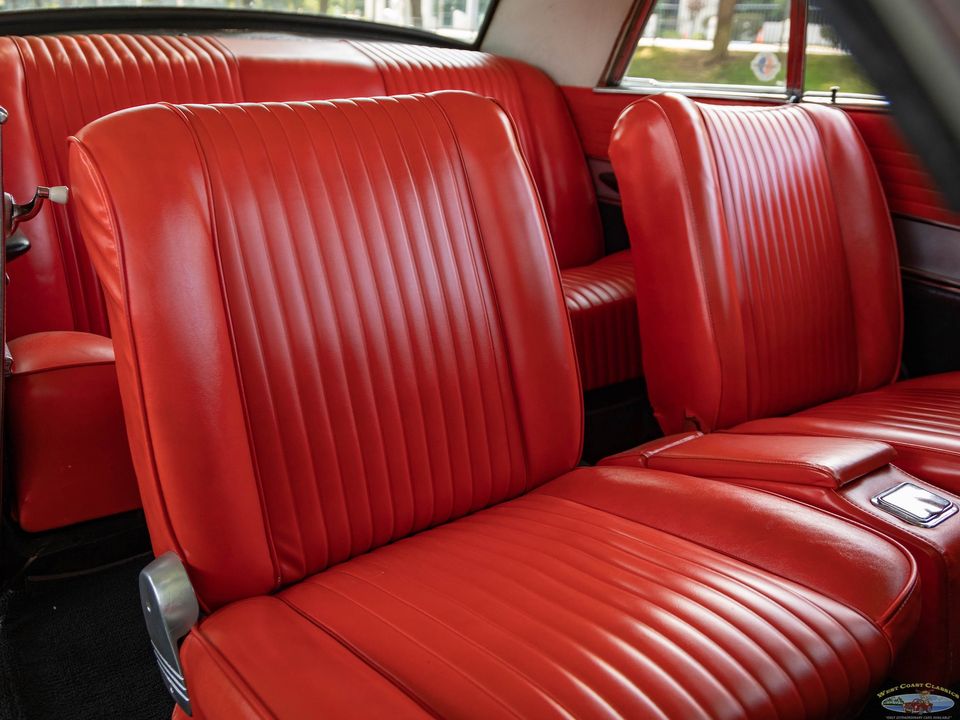 1962 Studebaker Gran Turismo Hawk